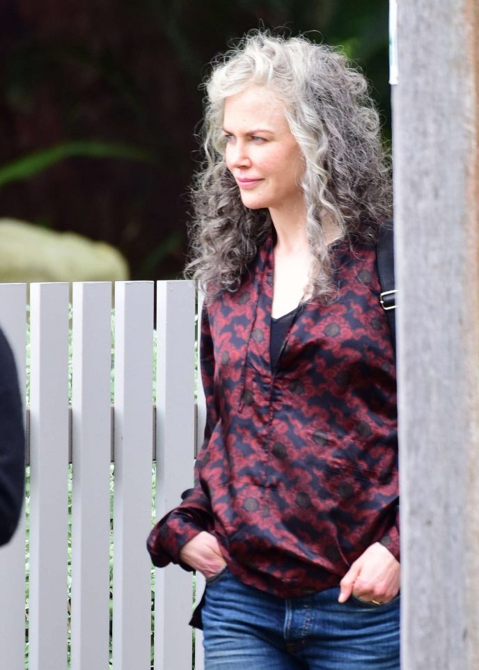 Graue Locken Ein Gesicht Wie Eine Oma Wie Nicole Kidman Im Wahren graue-locken-ein-gesicht-wie-eine-oma-wie-nicole-kidman-im-wahren
